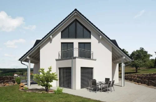 Außenjalousien für schräge Fenster